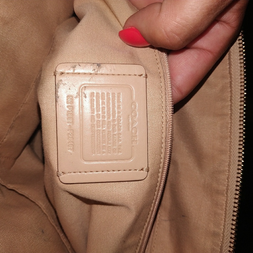 Coach Purse! - Picture 6 of 7